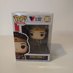 DC Wonder Woman 80th Anniversary Funko Pop! Wonder Woman (Golden Age) #383
